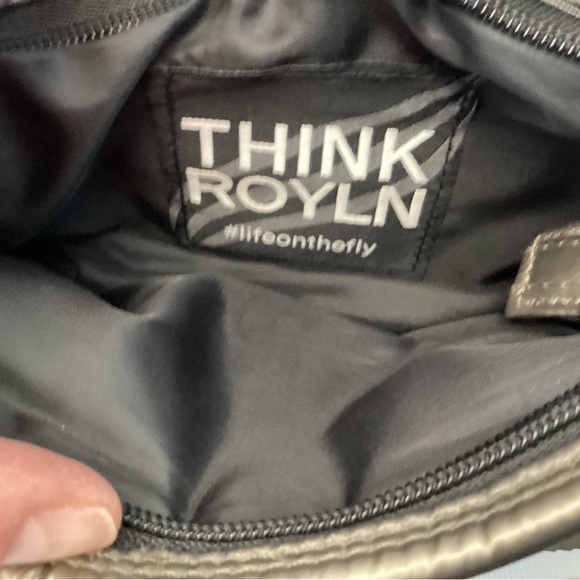 Think Rolyn bum bag - Picture 3 of 3